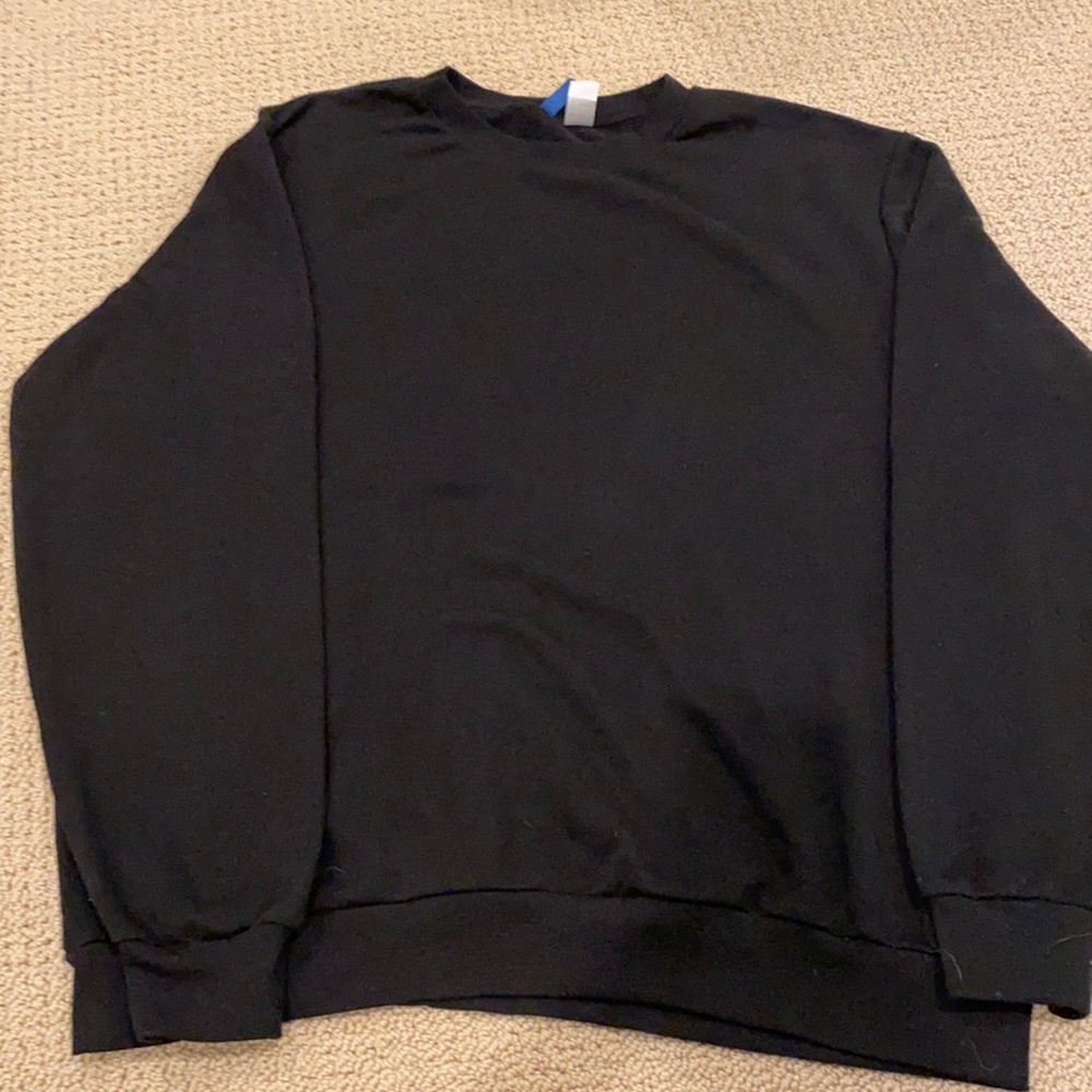 Oversized comfy black sweatshirt
